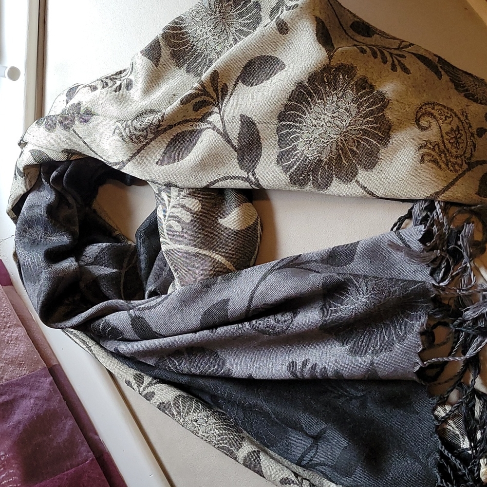 Beautiful black, grey and cream shawl/scarf